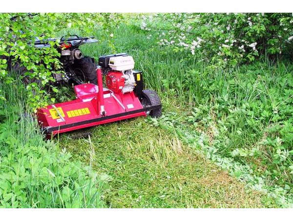 Iron Baltic ATV Beitepusser, Vanguard 18hp Briggs&Stratton V2 motor bilde 4