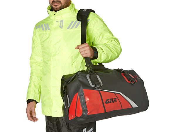 Vanntett Givi bag, 40 liter, for montering på sete eller bagasje på MC. bilde 3