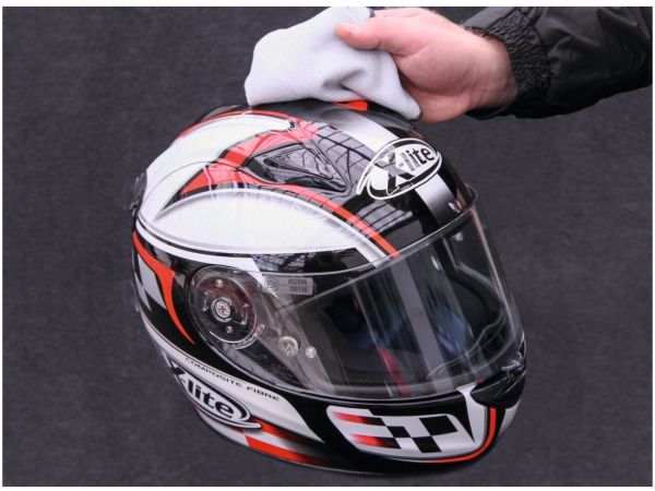 S100 Lack- und Kunststoff-Polish /Paint and Plastic Polish (Sprayflaske 220 bilde 2